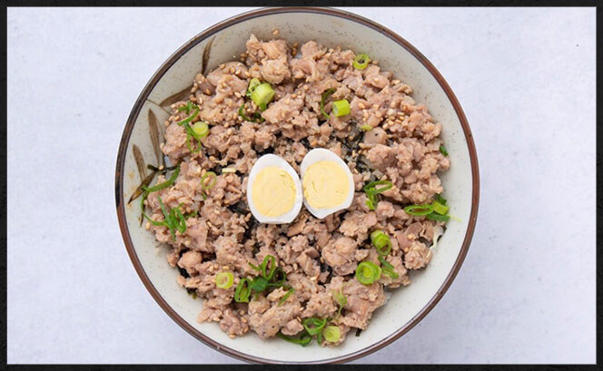 鶏そぼろ丼